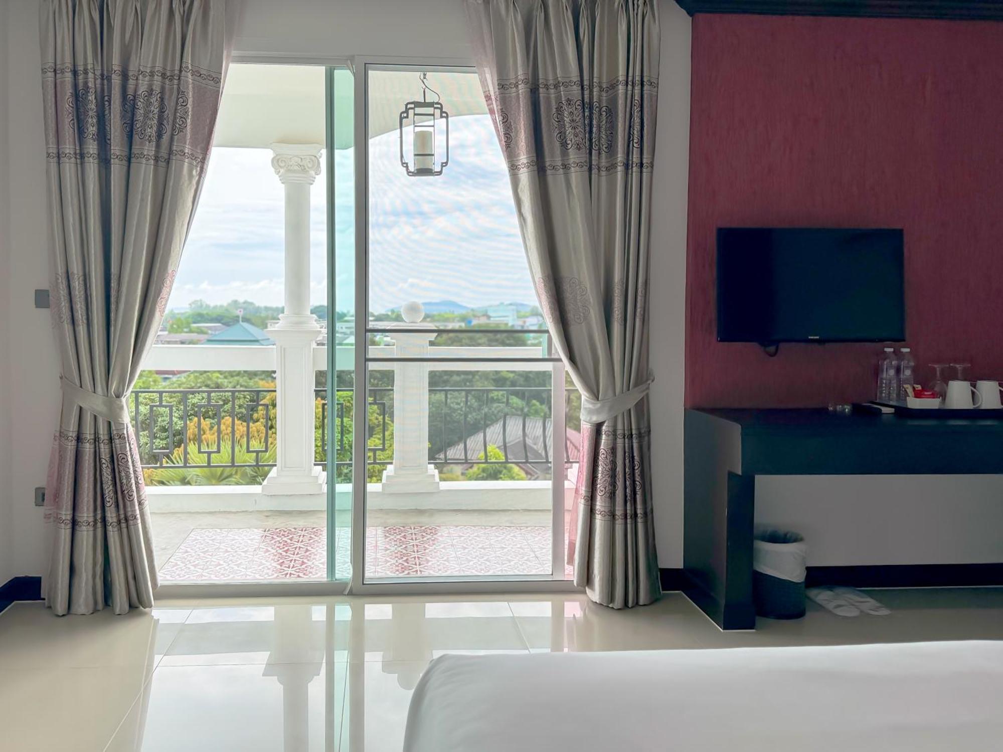 Grand Supicha City Hotel - Sha Plus Phuket Exteriör bild