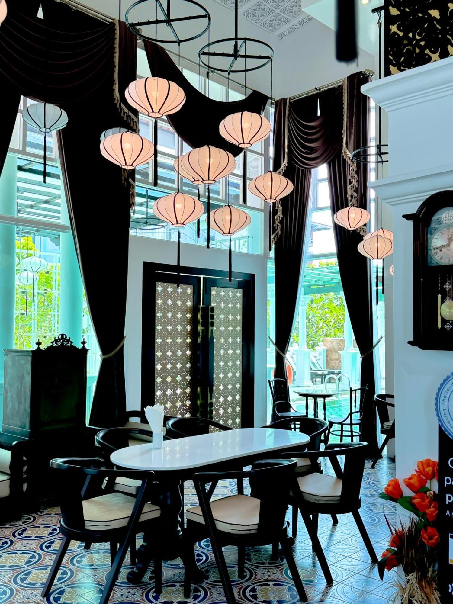 Grand Supicha City Hotel - Sha Plus Phuket Exteriör bild